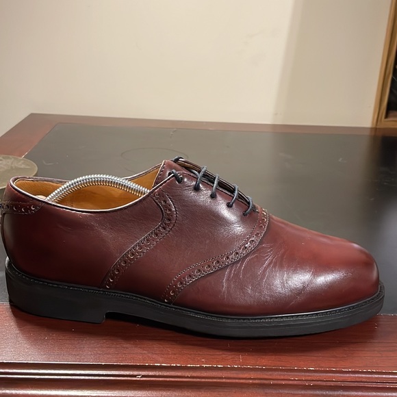 Florsheim casual Oxford shoes. - Picture 6 of 11